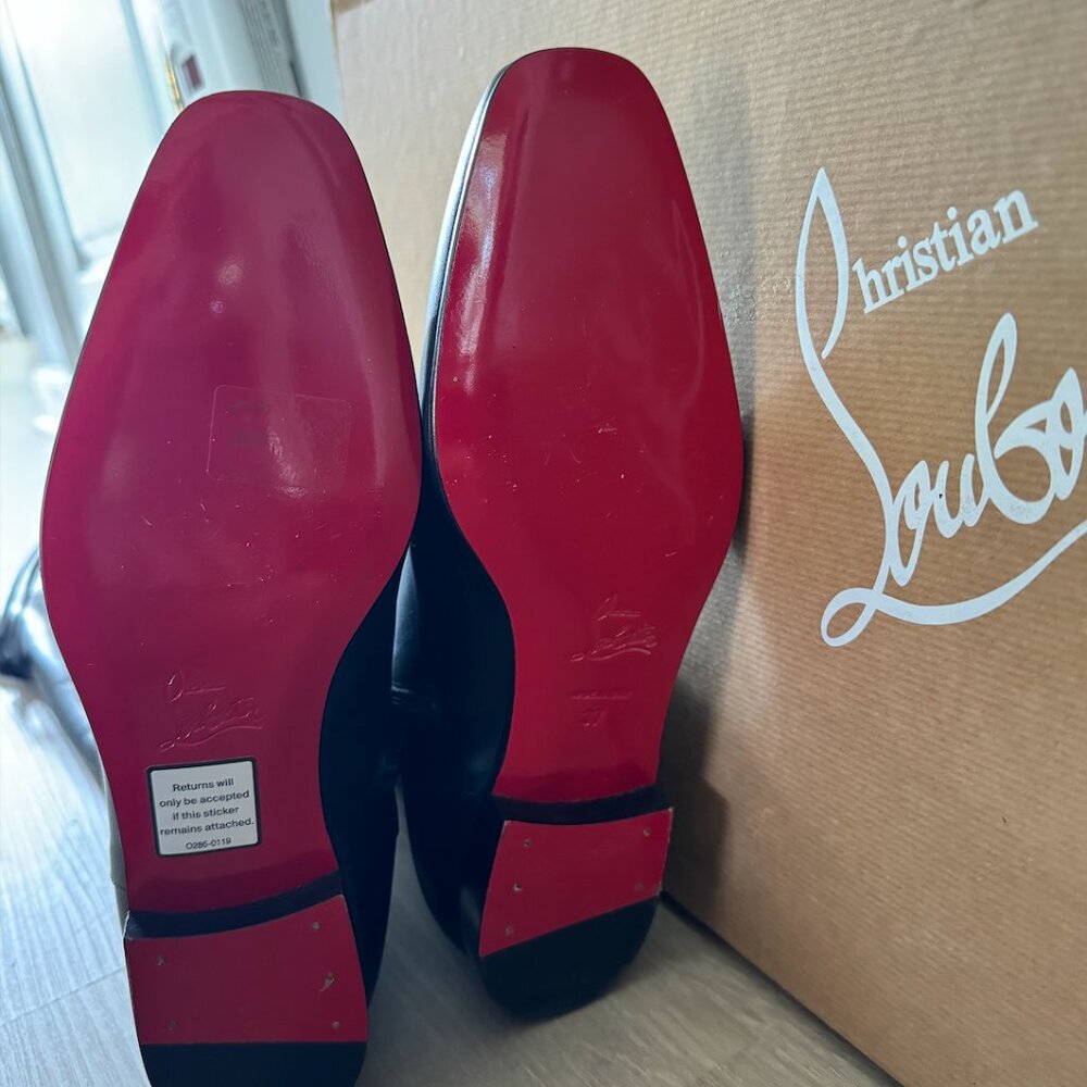 Christian Louboutin Birgit Flat Calf Boots in Black (Size 37)